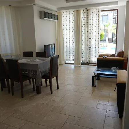 Golf 2 Holiday home