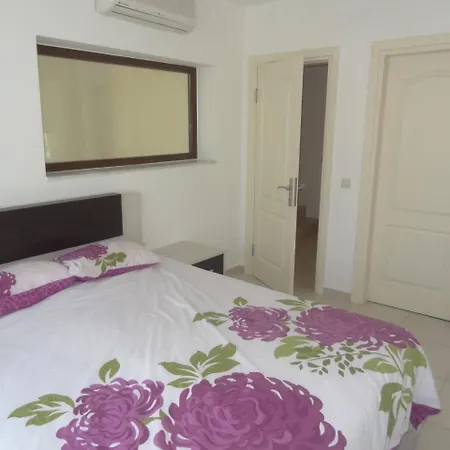 Golf 2 Holiday home *